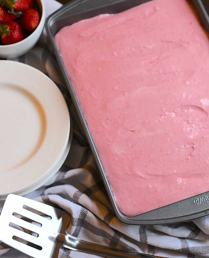 Double Strawberry Cake