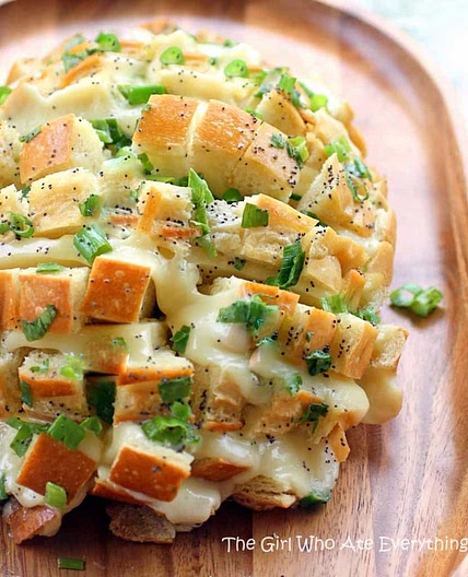 Bloomin’ Onion Bread