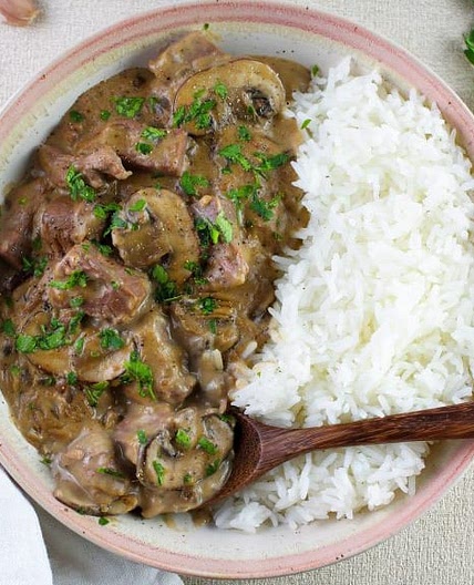 Vegan Beef Stroganoff | Jackfruit Stroganoff