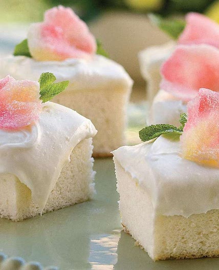 Heavenly Angel Food Cake