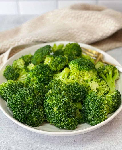 Perfectly Boiled & Seasoned Broccoli