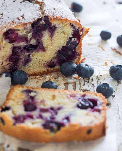 Blueberry yogurt cake