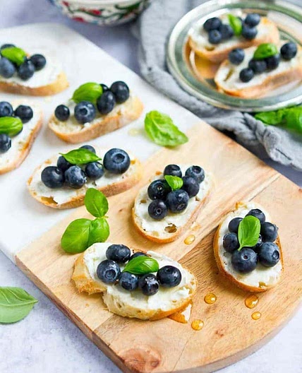 Blueberry & Goat Cheese Crostini