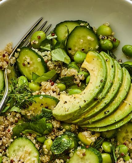 Quinoa-Edamame Green Salad
