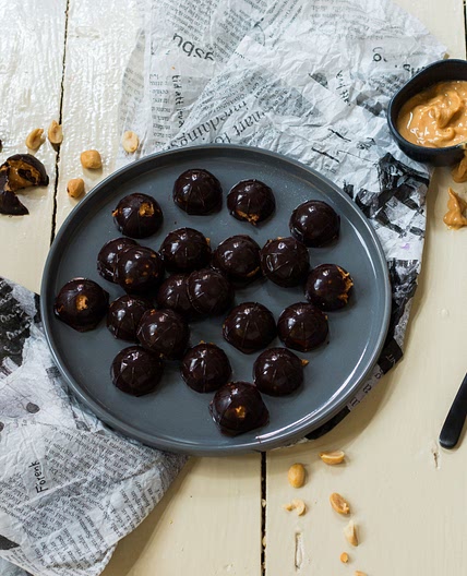 Keto Peanut-Butter-Cups