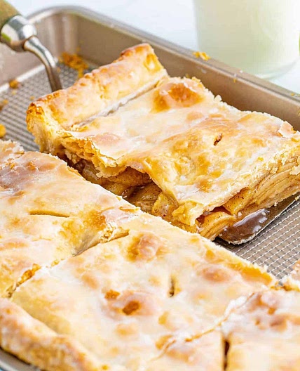 Apple Slab Pie