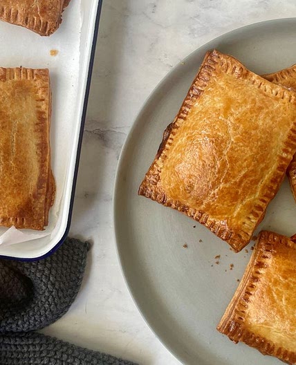 Air fryer Hawaiian pizza pop tarts recipe