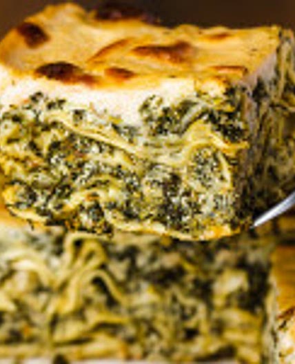 Vegan spinach lasagne