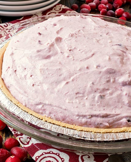 No-Bake Cranberry Cream Pie