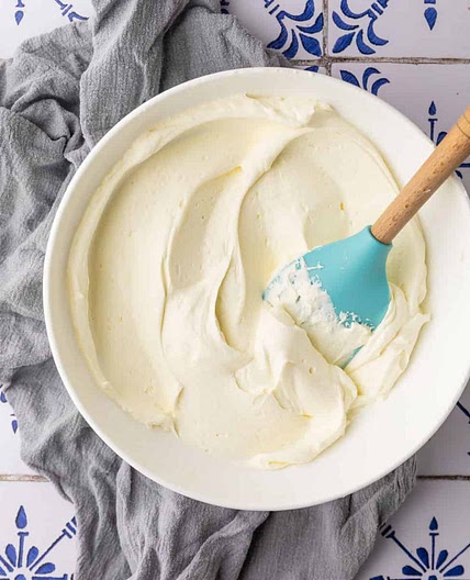 Whipped Mascarpone Frosting Recipe