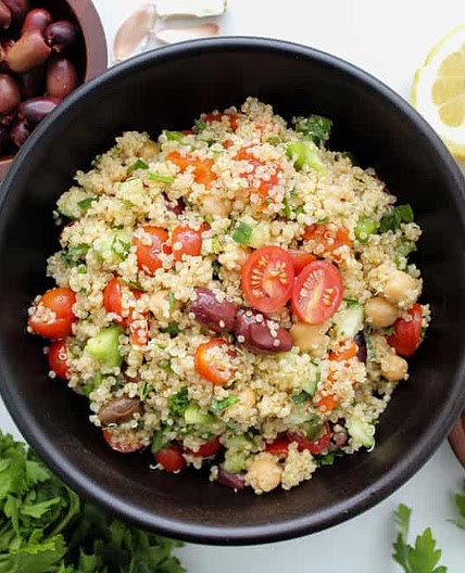 Healthy Greek Quinoa Salad with a Simple Lemon Vinaigrette
