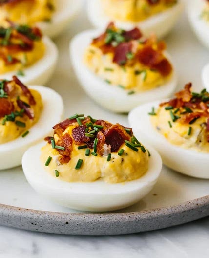 Bacon Deviled Eggs - Deviled Eggs with Bacon