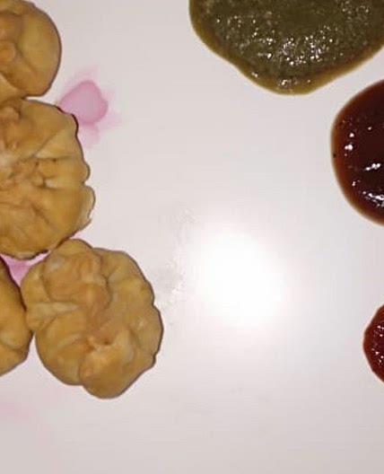 आटे के मोमोस (aate ke momos recipe in Hindi)