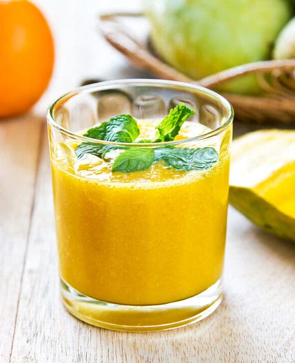 Mango and Vanilla Protein Smoothie