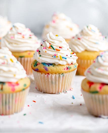 Homemade Funfetti Cupcakes