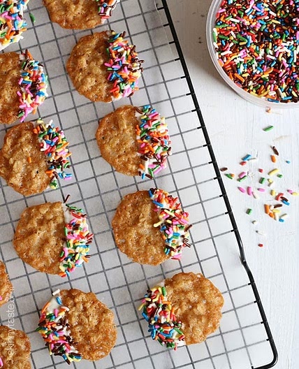 White Chocolate Oatmeal Lace Cookies