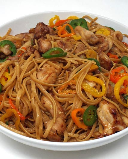 Chicken and Pepper Noodles