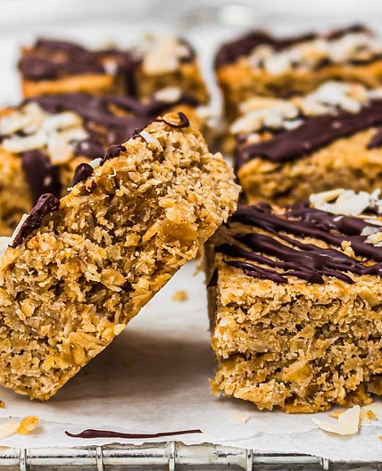Coconut Vanilla Flapjack (Vegan GF)
