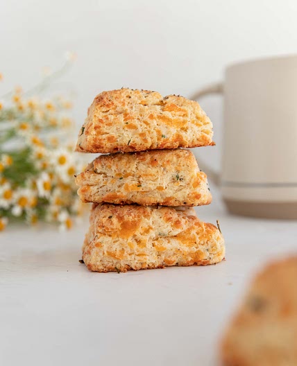 cheddar and chive biscuits