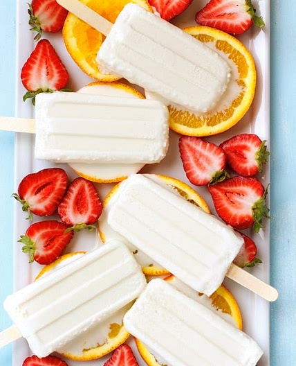 Coconut Popsicles (Paletas de Coco)