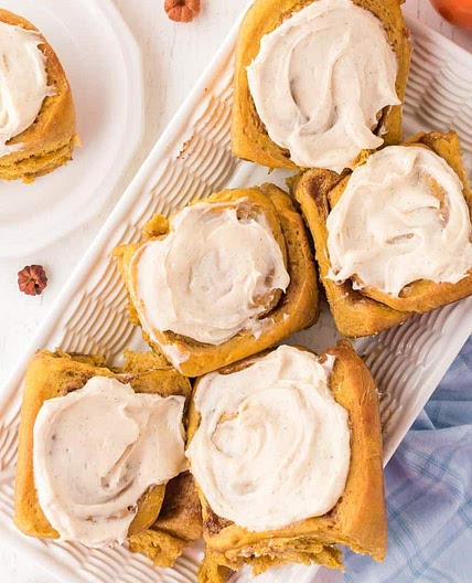 Pumpkin Spice Cinnamon Rolls