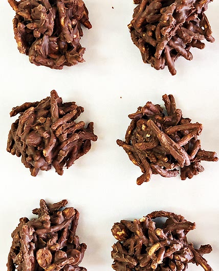 No-Bake Chow Mein Noodle Cookies