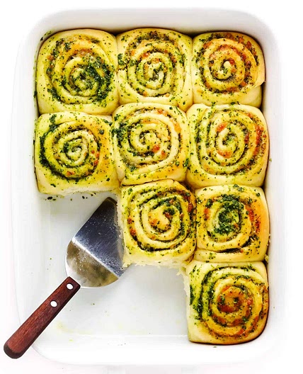 Cheesy Pesto Swirl Rolls