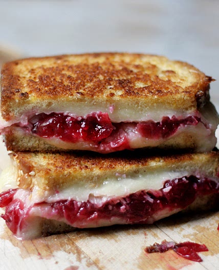 Cranberry White Cheddar Brie Grilled Cheese Sandwich Recipe