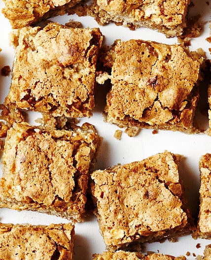 Banana-Oat Snack Cake