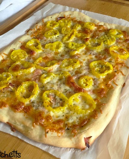 Homemade White Banana Pepper Pizza Recipe