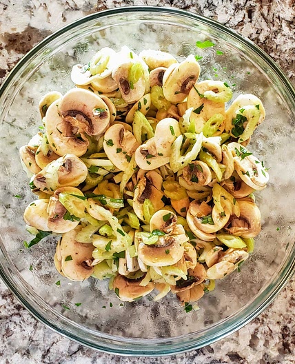 Celery mushroom salad