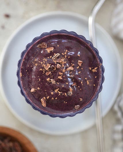 Chocolate Lover's Blueberry Smoothie with Avocado