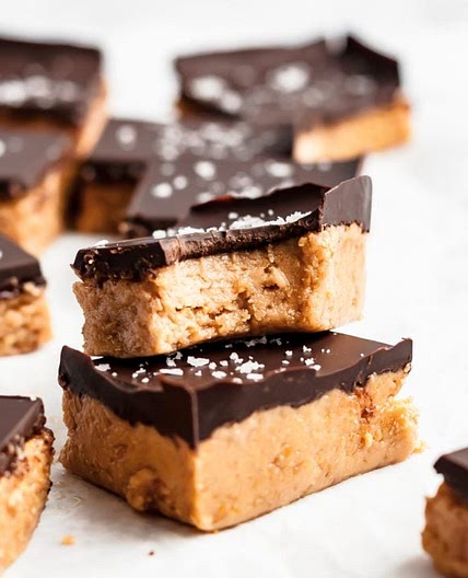 No Bake Chocolate Peanut Butter Protein Bars