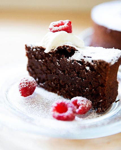 Flourless Chocolate-Almond Cake (Torta Caprese)