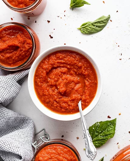 Classic Tomato Sauce for Pasta