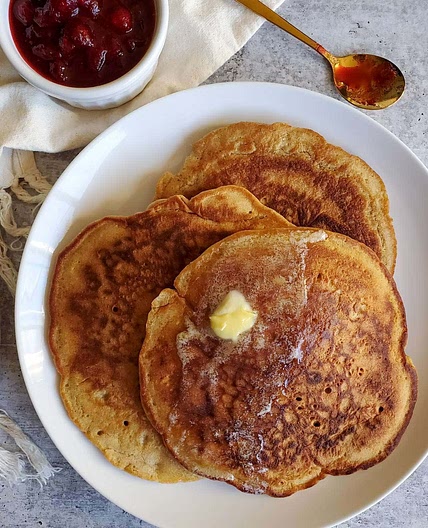 Easy Sourdough Pancakes (Discard or Active Starter)