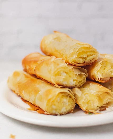 Mum's Extra Crispy Tiropita Rolls
