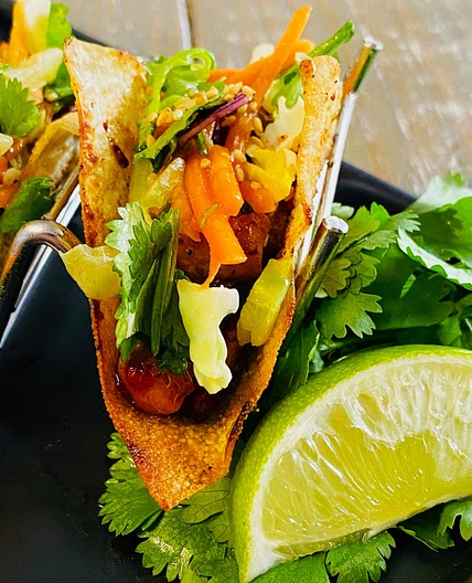 Blackstone Chicken Wonton Tacos