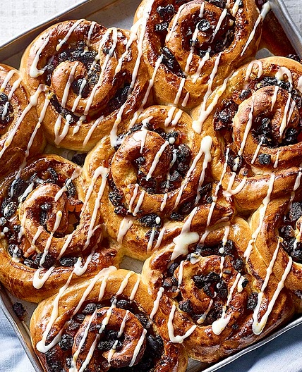 Paul Hollywood's Chelsea buns