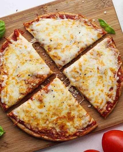 5-Ingredient Quinoa Pizza Crust