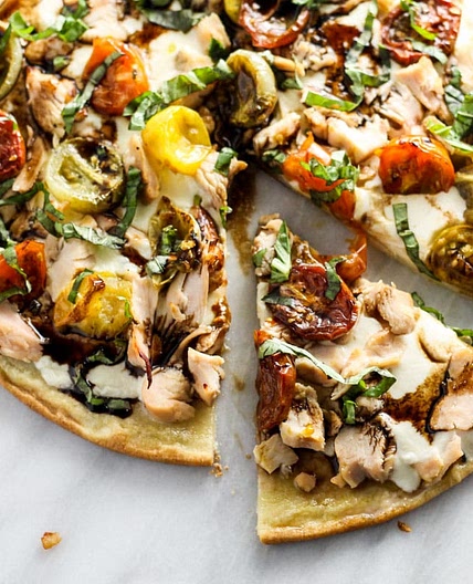 Low FODMAP Bruschetta Pizza with Chicken