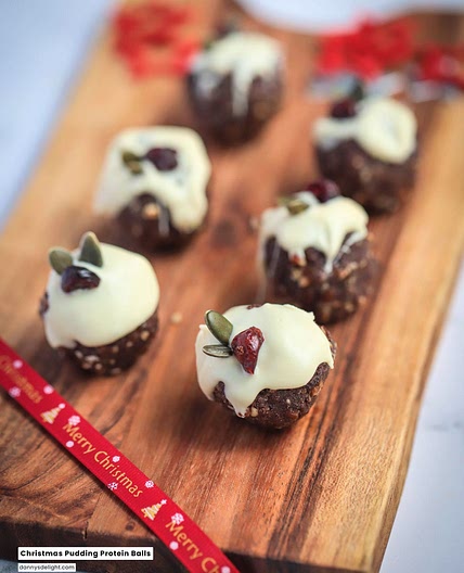 Christmas Pudding Protein Balls