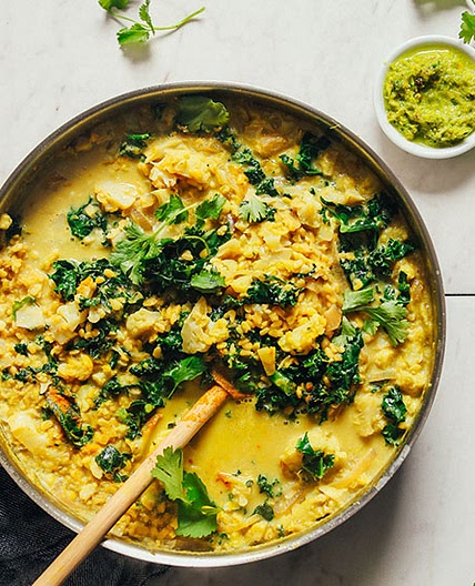 1-Pot Cauliflower Dal Green Curry