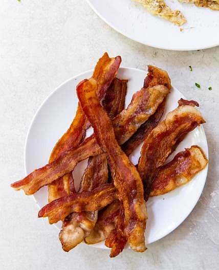 Bacon on blackstone griddle