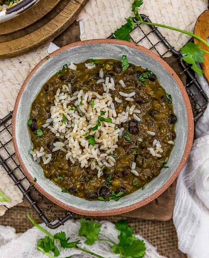Spicy Black Bean Curry