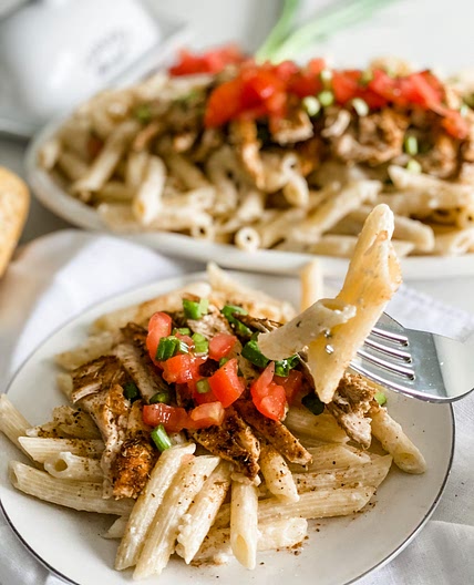 Lightened Up Copycat Chili's Cajun Chicken Pasta