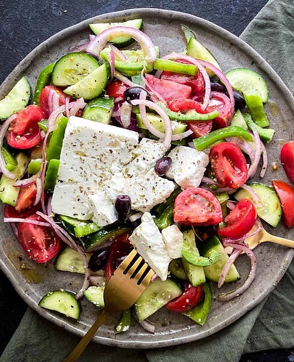 Easy Greek Salad Recipe