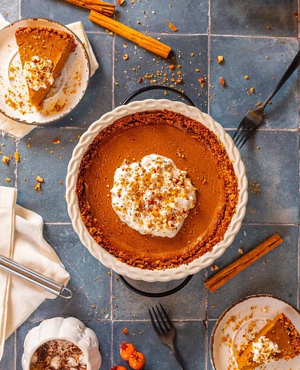 Vegan Pumpkin Pie With Pecan-Graham Crust