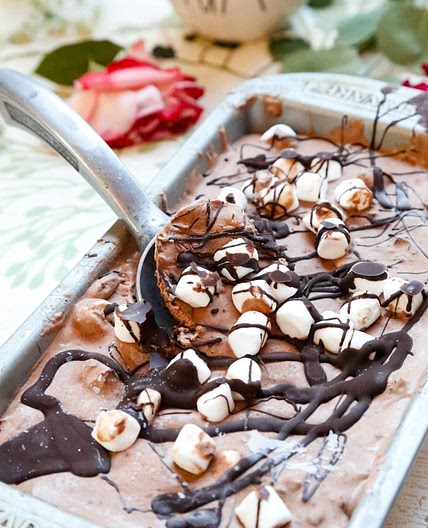 Chocolate Marshmallow Ice Cream