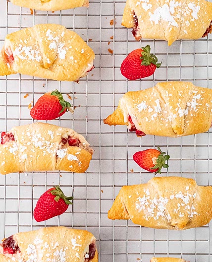 Strawberry Cheesecake Crescent Rolls